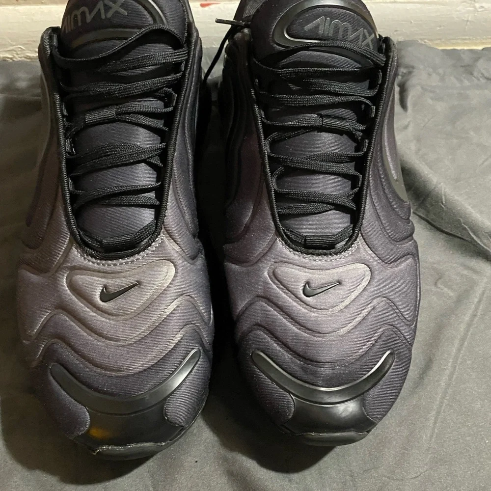 Air Max 720 Total Eclipse size 12 - Picture 3 of 4